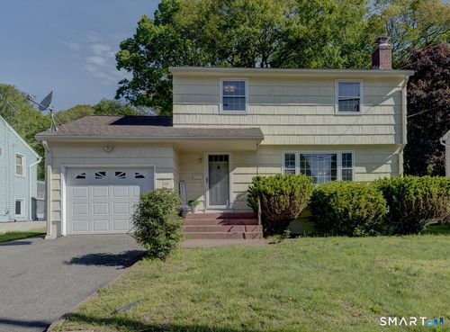 269 Hollister Dr, East Hartford, CT, 06118-2137 | Card Image