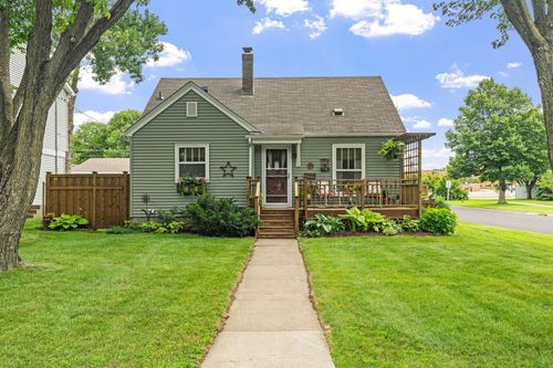 3253 Hampshire Ave S, Saint Louis Park, MN, 55426-3411 | Card Image