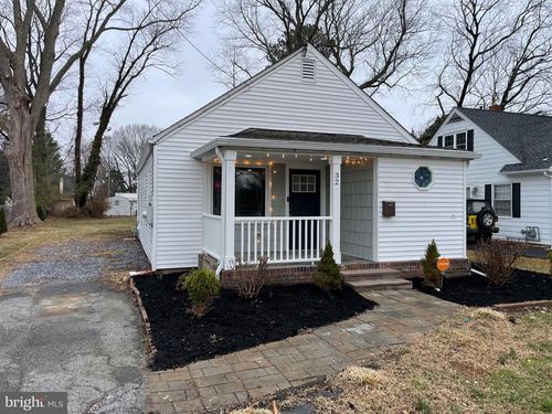 32 Meadow Ave, WYOMING, DE, 19934-1136 | Card Image