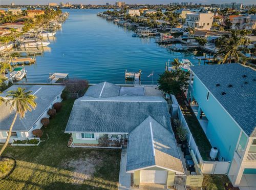 645 115th Ave, TREASURE ISLAND, FL, 33706-3049 | Card Image