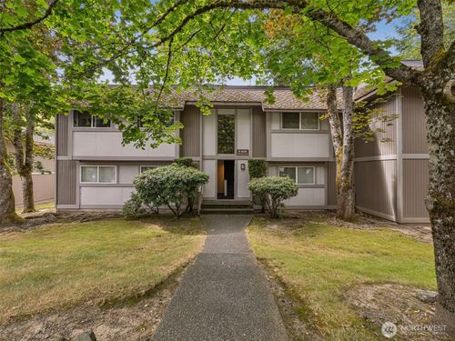 r2-4601 Sw 320th St, Federal Way, WA, 98023-2400 | Card Image