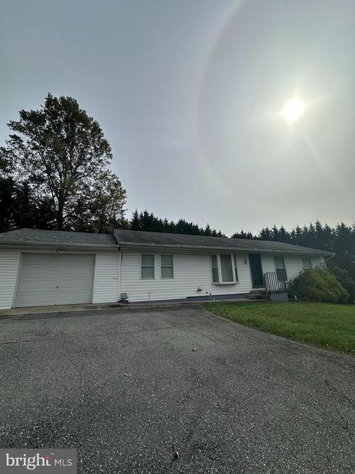 10 N Hills Dr, RISING SUN, MD, 21911-1672 | Card Image