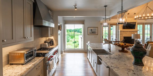 176 S Putting Park Dr, Condo with 3 bedrooms, 4 bathrooms and 2 parking in Fredericksburg TX | Image 15