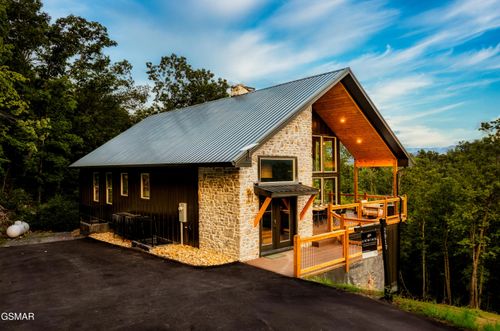 2917 Redtail Rd, Sevierville, TN, 37862 | Card Image