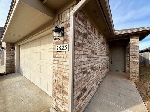 9625 Sw 23rd St, Oklahoma City, OK, 73128-1890 | Card Image