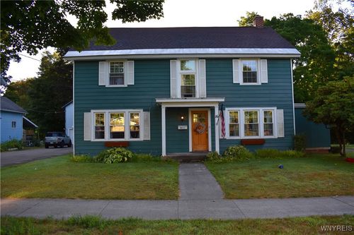 16 S Franklin St, Cattaraugus, NY, 14719-1108 | Card Image