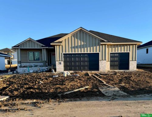 12379 Lake Vista Dr, Papillion, NE, 68046 | Card Image