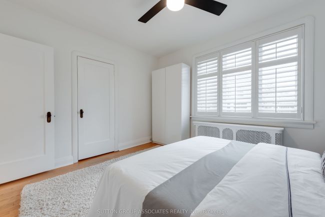 542 Atlas Ave, House other with 3 bedrooms, 2 bathrooms and 2 parking in York ON | Image 18