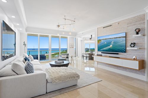 801b-2700 N Ocean Dr, Riviera Beach, FL, 33404-3875 | Card Image