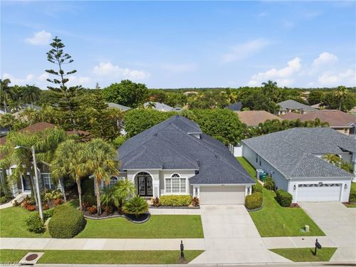193 Skipping Stone Ln, NAPLES, FL, 34119-9743 | Card Image