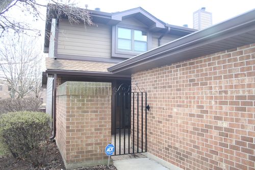 15-15 Indian Trail Drive, Westmont, IL, 60559 | Card Image