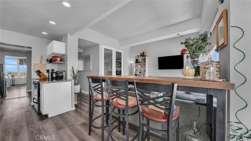 906-100 Atlantic Ave, Long Beach, CA, 90813-4515 | Card Image