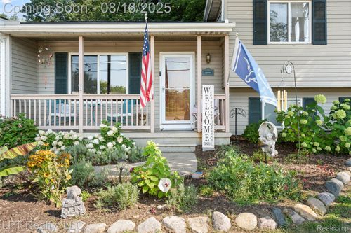 3180 Rolston Rd, Fenton, MI, 48430-1030 | Card Image