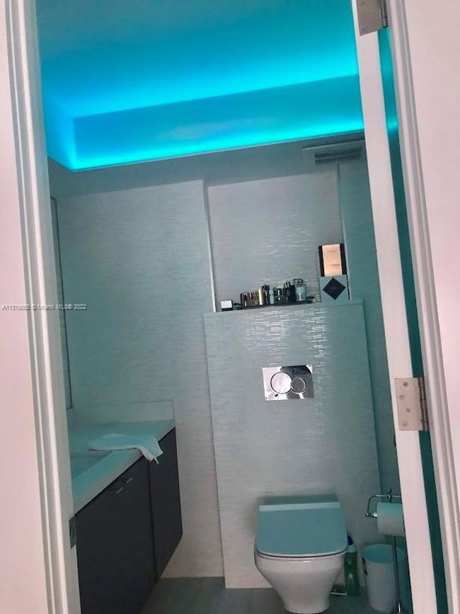 APT-1501 - 18071 Biscayne Blvd, Condo with 2 bedrooms, 2 bathrooms and null parking in Aventura FL | Image 14