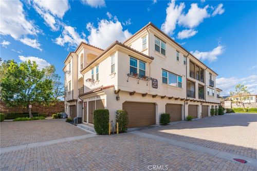 409 Mallorca Ln, Brea, CA, 92823-6389 | Card Image