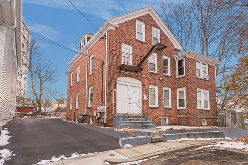 15 Judith St, Providence, RI, 02909-2915 | Card Image