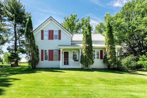 121017 Creekview Rd, Athens, WI, 54411-5208 | Card Image