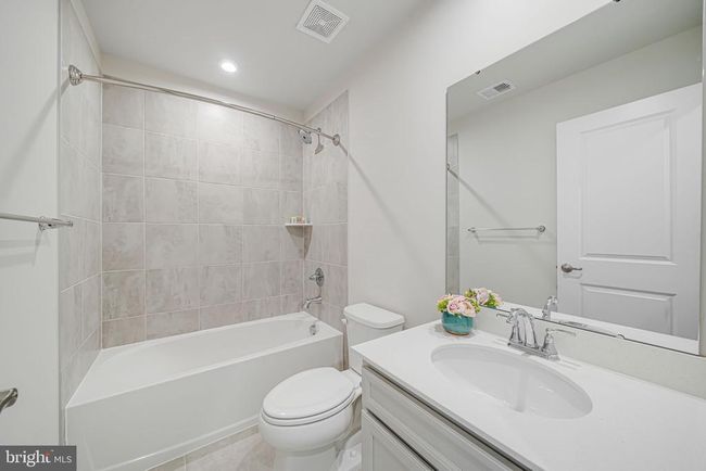 4724 Torrey Ln, Townhouse with 3 bedrooms, 4 bathrooms and null parking in FREDERICKSBURG VA | Image 6