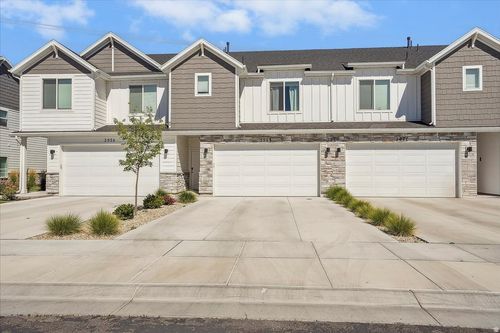 386b-3270 N 3325 W, Plain City, UT, 84404-9820 | Card Image