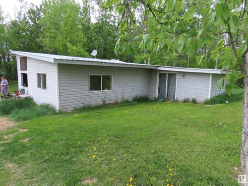 9517 Township Road 572, Mayerthorpe, AB, T0E1N0 | Card Image