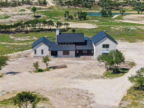 3300 Rm-165, Dripping Springs, TX, 78620 | Card Image