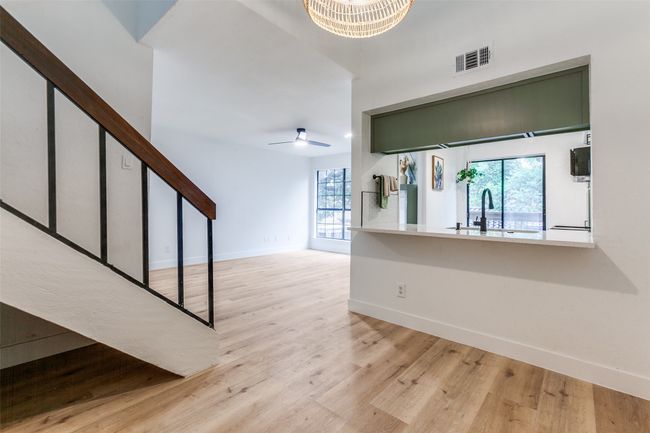 Dining area | Image 10