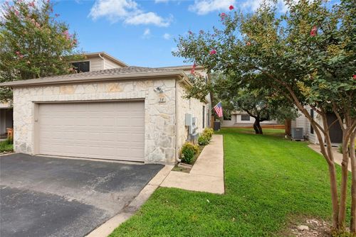 34-7500 Shadowridge Run, Austin, TX, 78749-4299 | Card Image