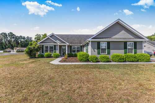 9 Rolling Oak Dr, Georgetown, SC, 29440-9411 | Card Image