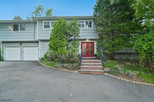 30 Connel Dr, West Orange, NJ, 07052-1336 | Card Image