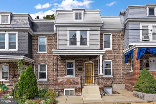 1805 W 8th St, WILMINGTON, DE, 19805-3033 | Card Image