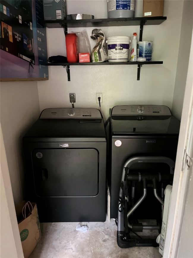 Washroom with separate washer and dryer | Image 19