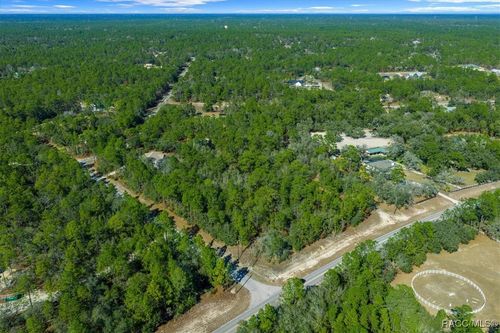 6055 W Ponderosa Place, Beverly Hills, FL, 34465 | Card Image