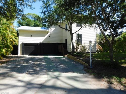 16990 Laurelin Ct, North Fort Myers, FL, 33917-3820 | Card Image