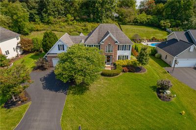 22 Royale Drive, House other with 4 bedrooms, 3 bathrooms and null parking in Perinton NY | Image 2