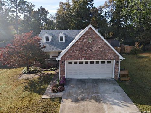 102 Brookmoor Ln, Hot Springs, AR, 71913-7886 | Card Image