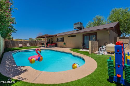 3911 W Desert Cove Ave, Phoenix, AZ, 85029-3821 | Card Image