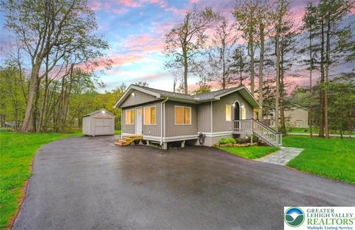 304 Ruger Ln, Tobyhanna, PA, 18466-7891 | Card Image