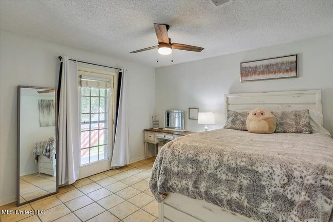 33-110 Stonington Ct | Image 32