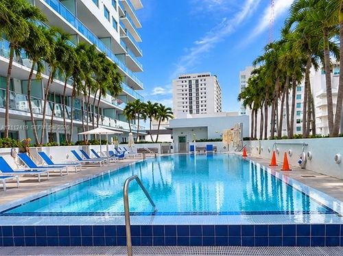 812-1600 Sw 1st Ave, Miami, FL, 33129-1147 | Card Image