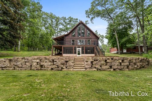 9146 Mill Pond Trl, Whitehall, MI, 49461-9119 | Card Image