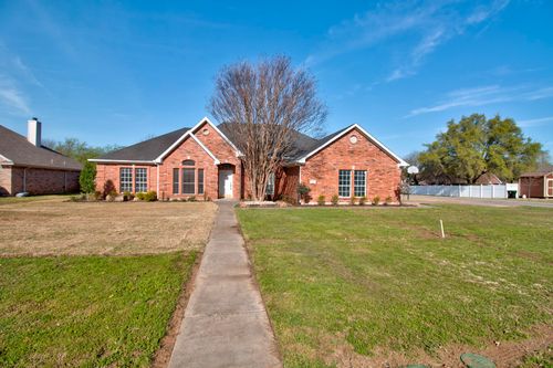 1400 N Saint Charles Ave, Pilot Point, TX, 76258-2702 | Card Image