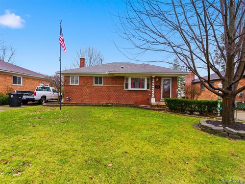 8878 Merriman Rd, Livonia, MI, 48150-3951 | Card Image