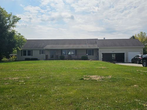 10615 W Wilmington Rd, Peotone, IL, 60468-9260 | Card Image