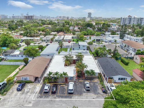 700 Ne 6th St, HALLANDALE BEACH, FL, 33009-3537 | Card Image