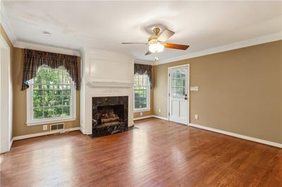 2935 Leafwood Drive Se, House other with 4 bedrooms, 2 bathrooms and null parking in Marietta GA | Image 2