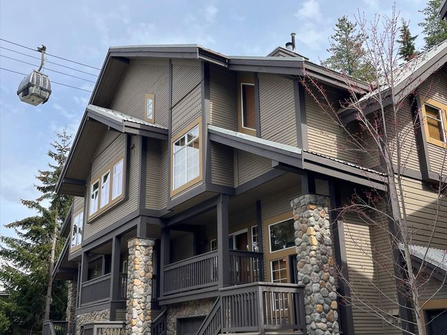 21 - 4501 Blackcomb Way, Townhouse with 3 bedrooms, 3 bathrooms and 2 parking in Whistler BC | Image 2