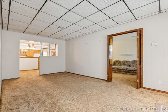 307 S Cherokee St, House other with 3 bedrooms, 2 bathrooms and null parking in Locust Grove OK | Image 4