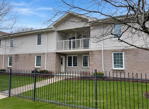 204-1550 12th Ave E, Owen Sound, ON, N4K6Z3 | Card Image