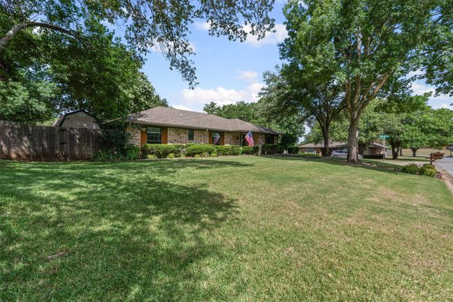 View of yard | Image 31