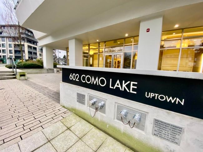 1902 - 602 Como Lake Avenue, Condo with 2 bedrooms, 2 bathrooms and 1 parking in Coquitlam BC | Image 2